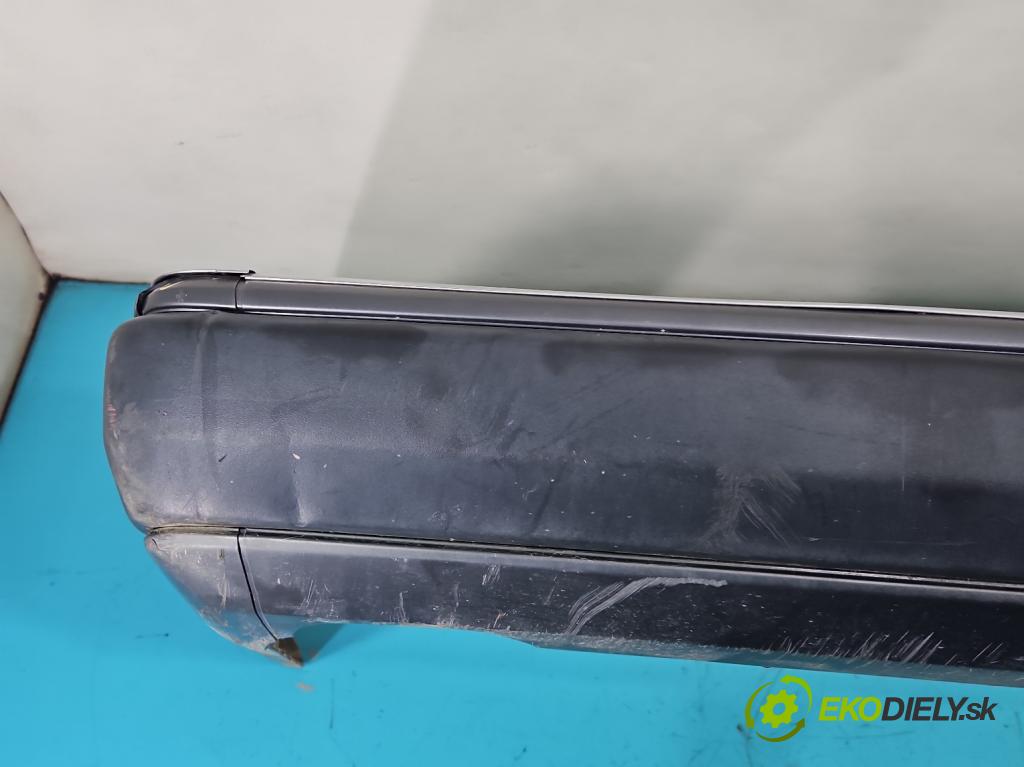 Mercedes 124 2.3 132 hp automatic 97 kW 2298 cm3 4- nárazník zadní  (Klika dveří ostatní)