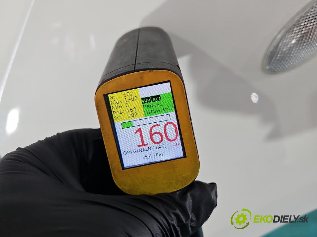 Toyota Yaris II 2005-2011 1.4 D4D 90 hp manual 66 kW 1364 cm3 5- blatnik přední levý  (Levý přední blatník)