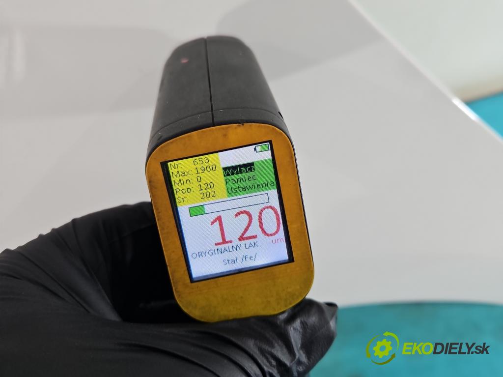 Toyota Yaris II 2005-2011 1.4 D4D 90 hp manual 66 kW 1364 cm3 5- blatnik přední levý  (Levý přední blatník)