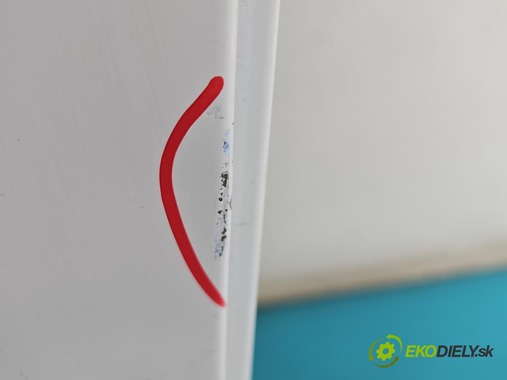 Toyota Yaris II 2005-2011 1.4 D4D 90 HP manual 66 kW 1364 cm3 5- dvere zadné pravé  (Kľučka dverí ostatné)