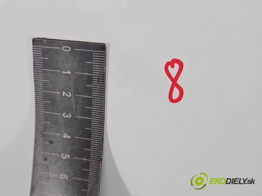 Toyota Yaris II 2005-2011 1.4 D4D 90 HP manual 66 kW 1364 cm3 5- dvere zadné pravé  (Kľučka dverí ostatné)