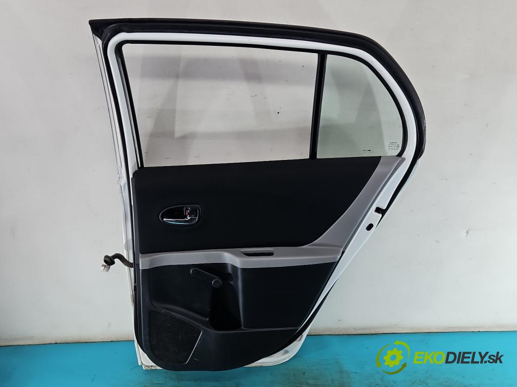 Toyota Yaris II 2005-2011 1.4 D4D 90 HP manual 66 kW 1364 cm3 5- dvere zadné pravé  (Kľučka dverí ostatné)