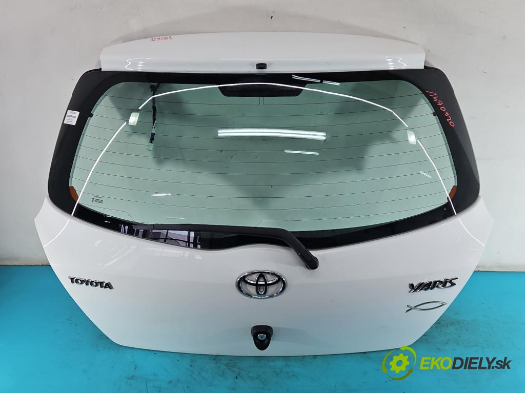 Toyota Yaris II 2005-2011 1.4 D4D 90 hp manual 66 kW 1364 cm3 5- zadní kufrové dveře  (Zadní kapota (kufr))