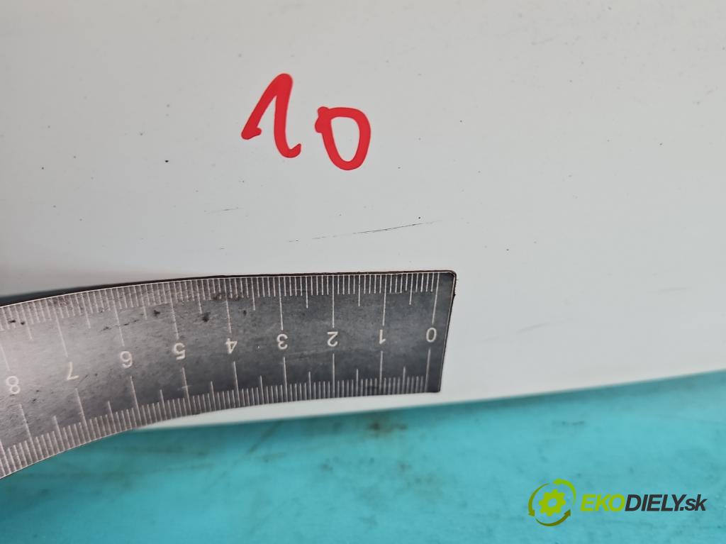 Toyota Yaris II 2005-2011 1.4 D4D 90 hp manual 66 kW 1364 cm3 5- zadní kufrové dveře  (Zadní kapota (kufr))