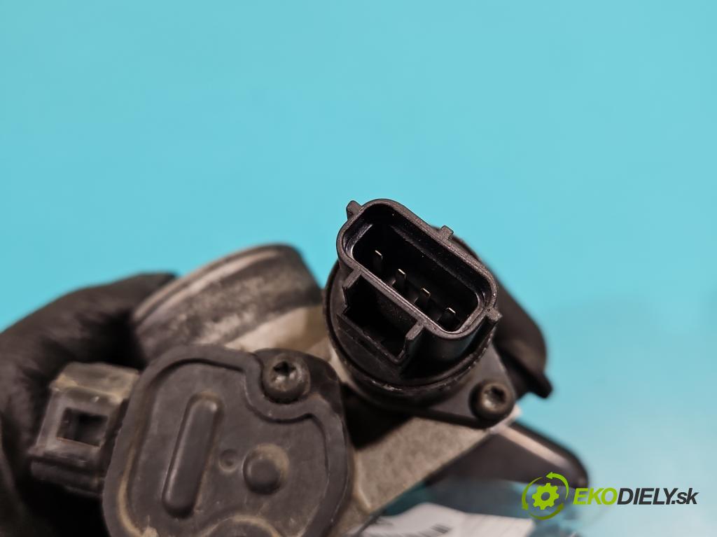 Chrysler Pt cruiser 2.0 16V 141 HP manual 104 kW 1996 cm3 5- klapka 04891513AA (Škrtiaca klapka)