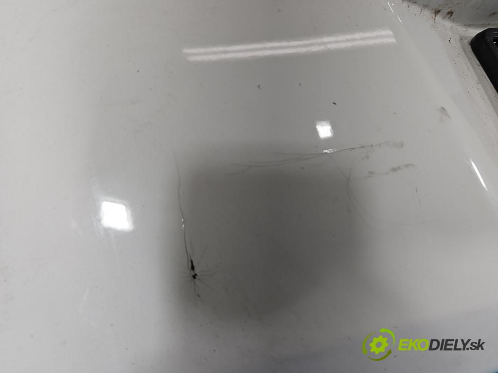 Toyota Yaris II 2005-2011 1.4 D4D 90 HP manual 66 kW 1364 cm3 5- nárazník zadné  (Kľučka dverí ostatné)