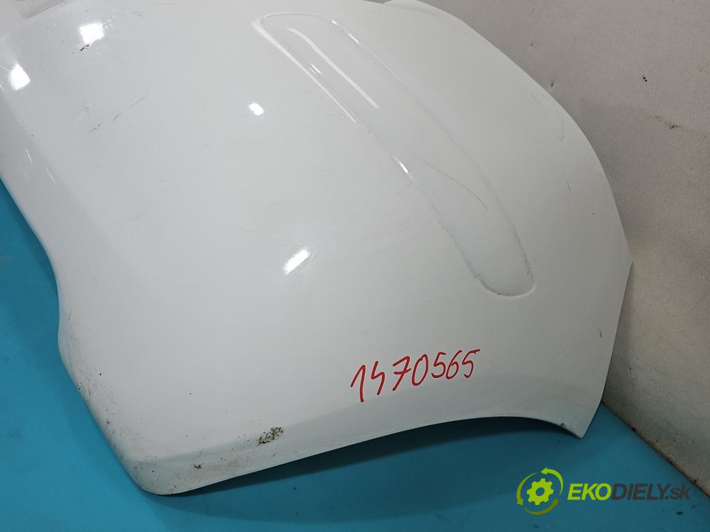 Toyota Yaris II 2005-2011 1.4 D4D 90 HP manual 66 kW 1364 cm3 5- nárazník zadné  (Kľučka dverí ostatné)