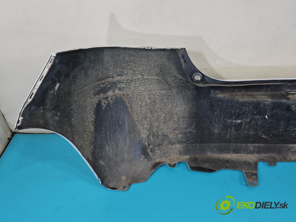 Toyota Yaris II 2005-2011 1.4 D4D 90 HP manual 66 kW 1364 cm3 5- nárazník zadné  (Kľučka dverí ostatné)