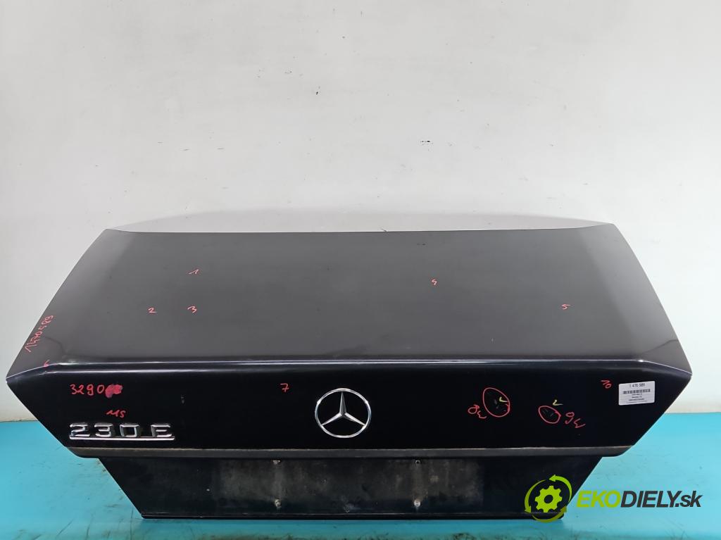 Mercedes 124 2.3 132  HP automatic 97 kW 2298 cm3 4- zadna kufor  (Kapota zadná (kufor))