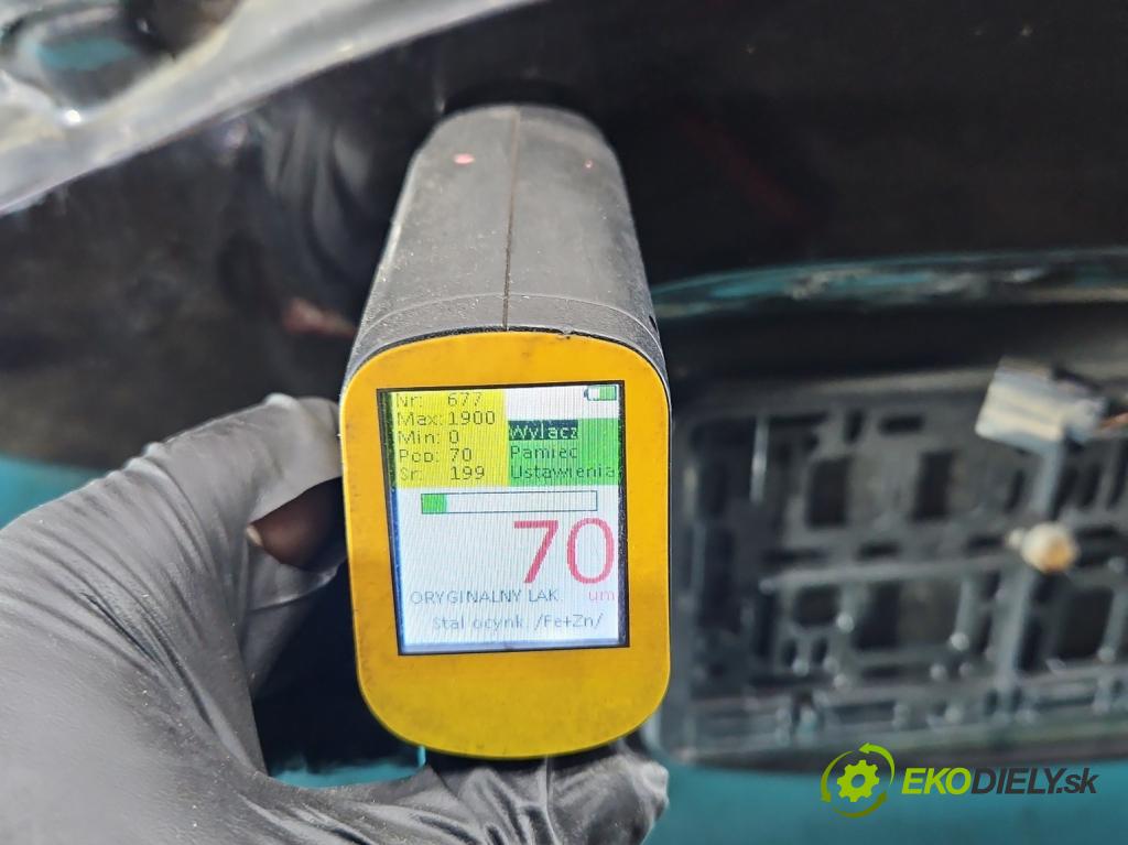 Infiniti Q30 2015-2019 1.6 T 156 hp automatic 115 kW 1595 cm3 5- zadní kufrové dveře  (Zadní kapota (kufr))