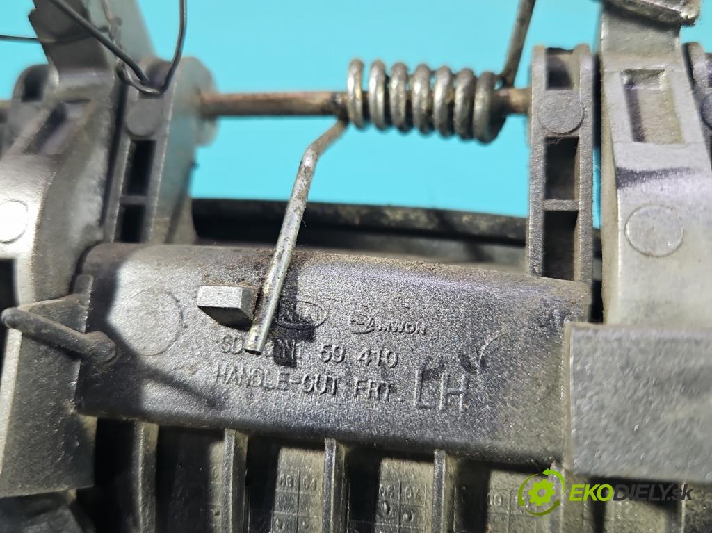 Kia Carens II 2002-2006 1.6 16V 105 HP manual 77 kW 1594 cm3 5- rukoväť predné ľavé mimo:  (Kľučka dverí vonkajšia predná ľavá)