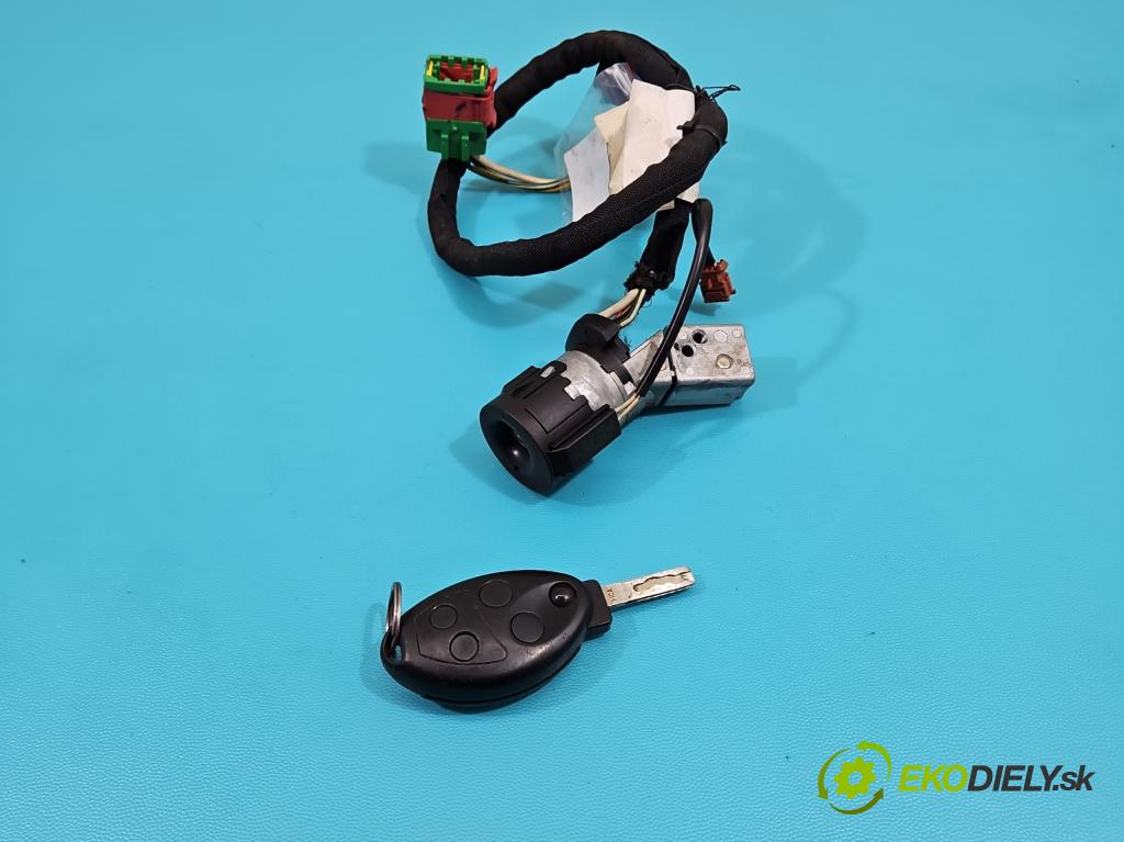 Peugeot 807 2002-2014 2.2 hdi 128 HP manual 94 kW 2179 cm3 5- Spínačka  (Spínacia skrinka)