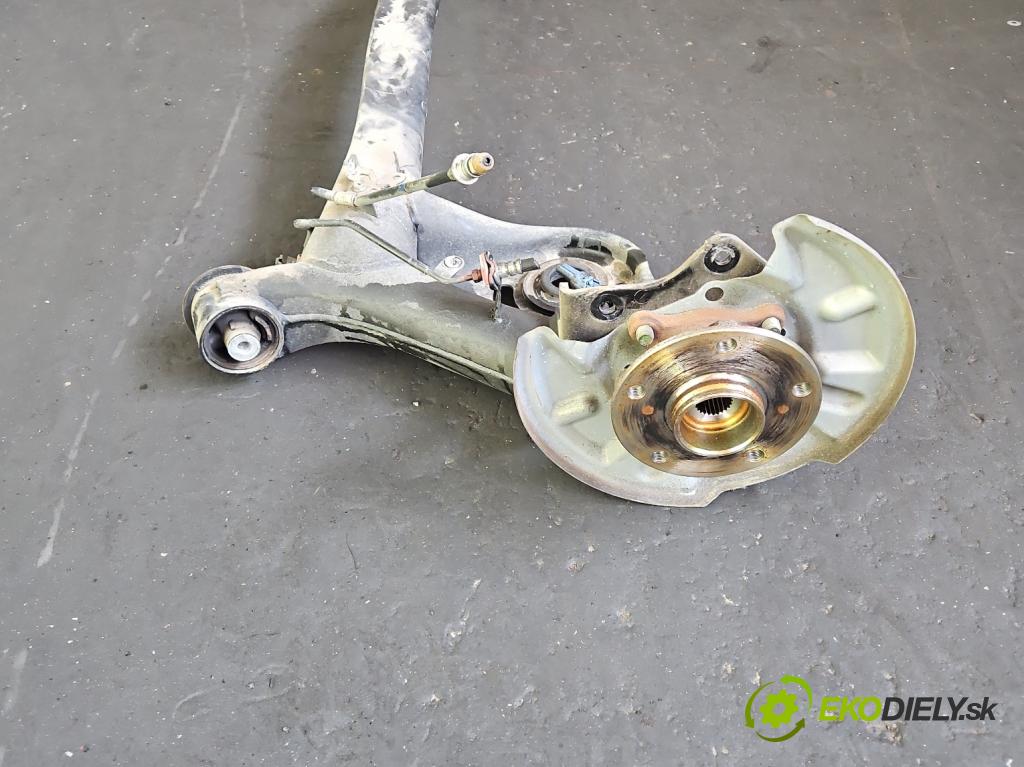 Suzuki Vitara II 2015- 1.4 T 129 hp automatic 95 kW 1373 cm3 5- zadní výztuha  (Výztuhy zadní)