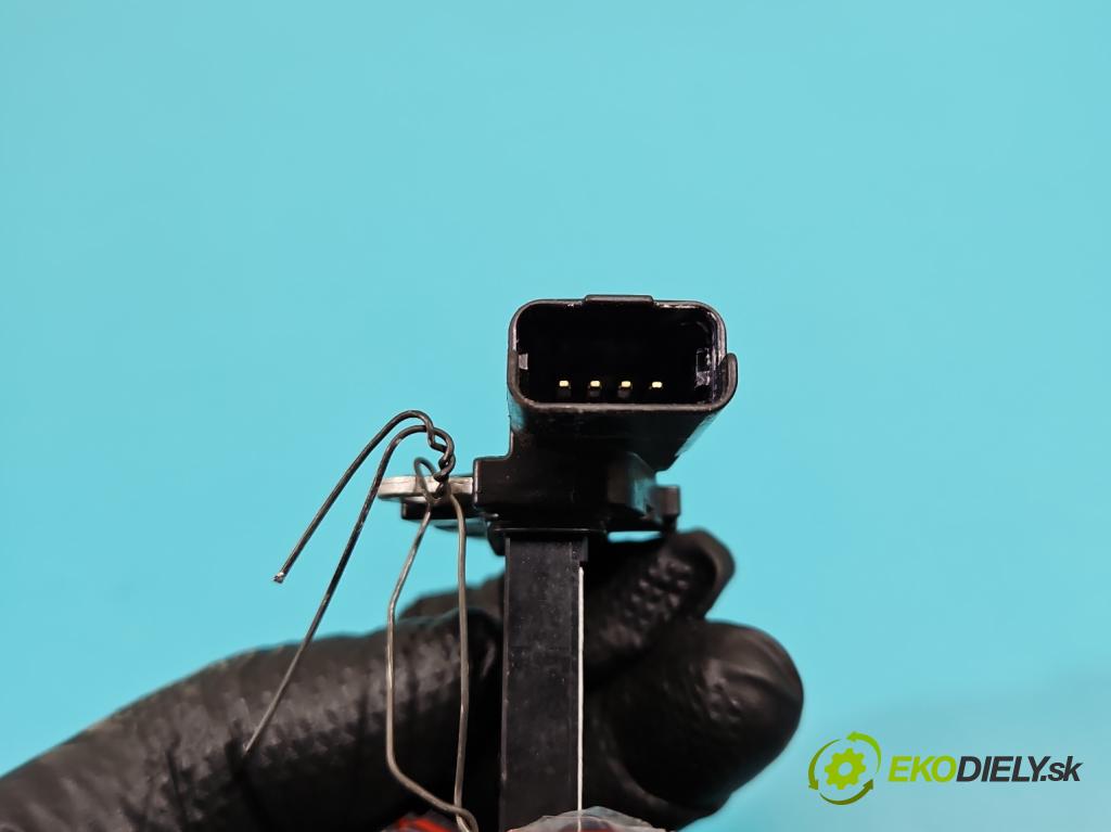 Citroen C4 II 2010-2017 1.6 hdi 120 HP automatic 88 kW 1560 cm3 5- průtokoměr: 9677093080 (Váha vzduchu)