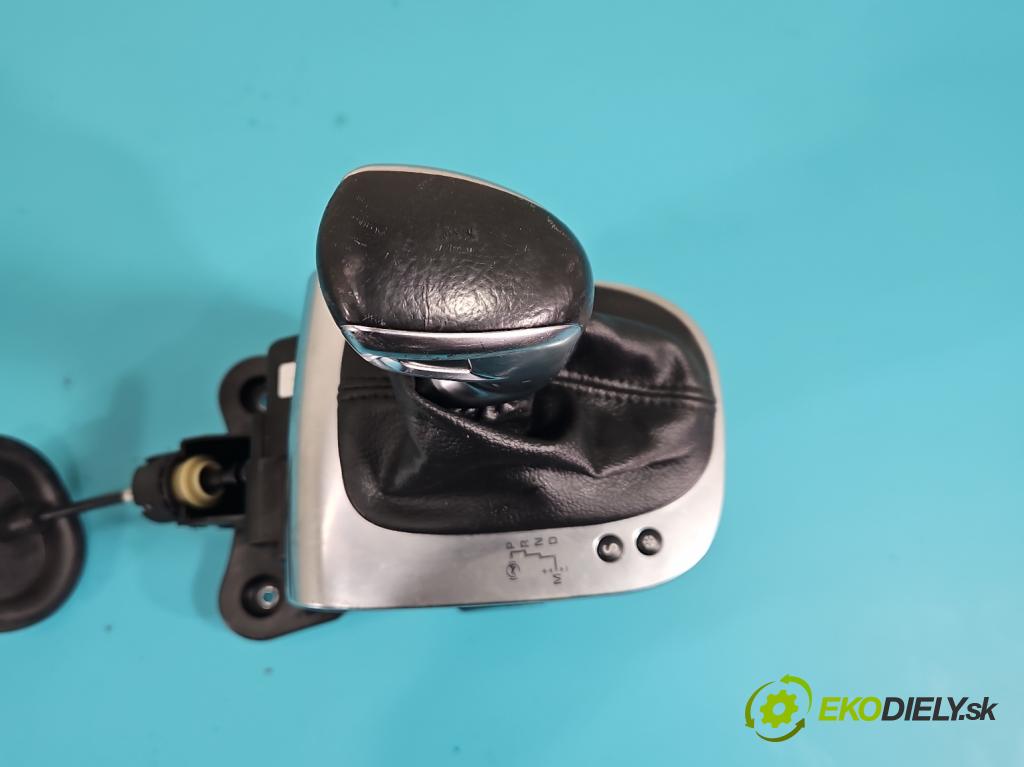 Citroen C4 II 2010-2017 1.6 hdi 120 HP automatic 88 kW 1560 cm3 5- Páka: Změny: stupeň,rýchlosť 9815863680 (Rýchlostná páka (kulisa))