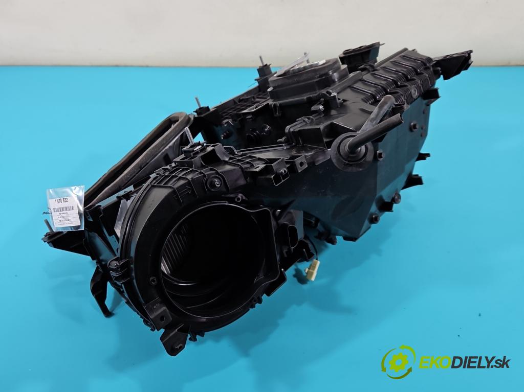 Suzuki Vitara II 2015- 1.4 T 129 hp automatic 95 kW 1373 cm3 5- radiátor 74100-54PJ1 (Radiátory topení)