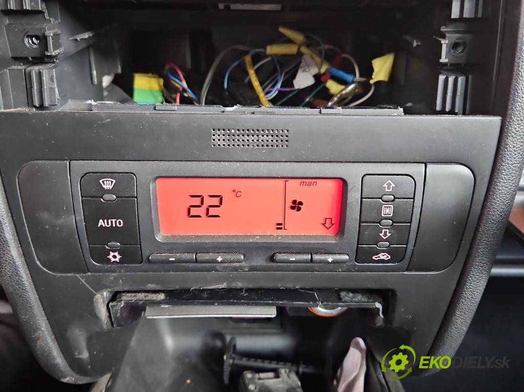 Seat Leon I 1999-2005 1.6 SR 101 HP manual 74 kW 1595 cm3 5- panel kúrenia 1M0820043C