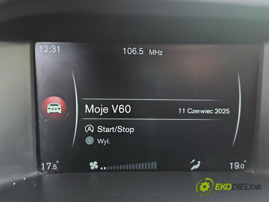 Volvo V60 I 2010-2018 2.0 D4 181KM manual 133 kW 1969 cm3 5- Zobrazit: 31382065 (Prístrojová doska)