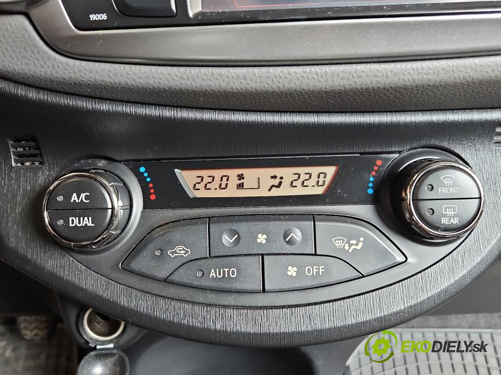 Toyota Yaris III 2011-2020 1.3 vvti 99 HP manual 73 kW 1329 cm3 5- panel kúrenia 75F206