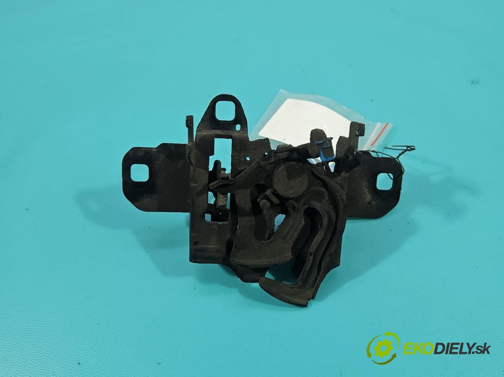 Seat Leon I 1999-2005 1.6 16V 105 hp manual 77 kW 1598 cm3 5- zámek kapoty 1M0823503J/K/L