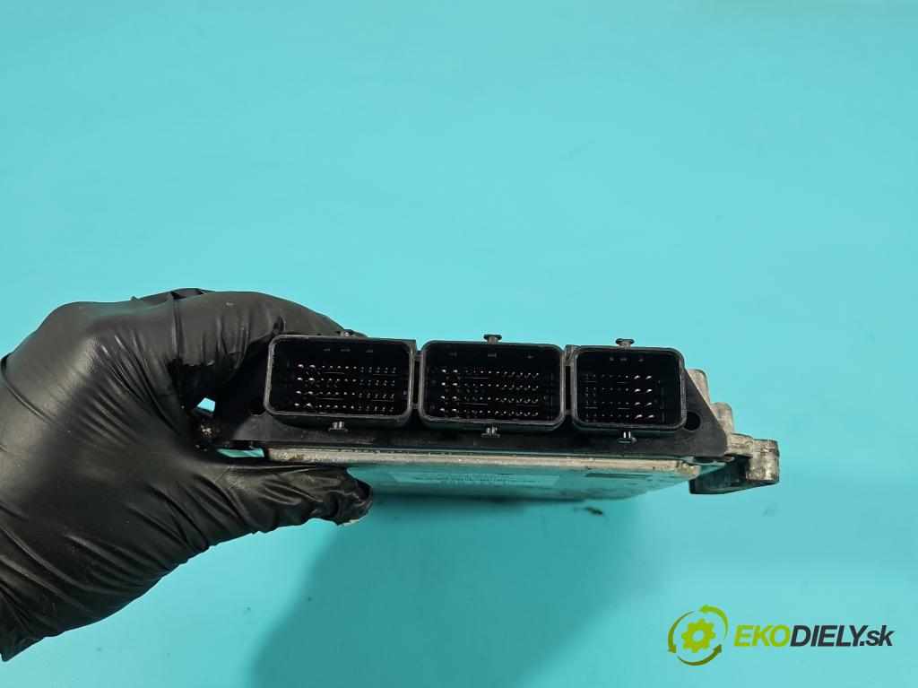 Renault Espace IV 2003-2014 2.0 dci 173KM automatic 127 kW 1995 cm3 5- riadiaca jednotka motora 0281014350