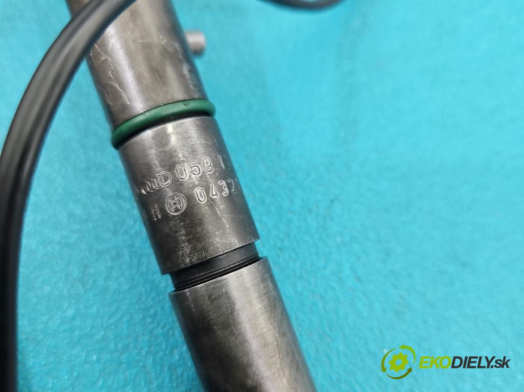 Audi A6 C5 1997-2004 2.5 tdi 150 HP manual 110 kW 2496 cm3 5- vstrek 059130202E (Vstrekovač paliva)