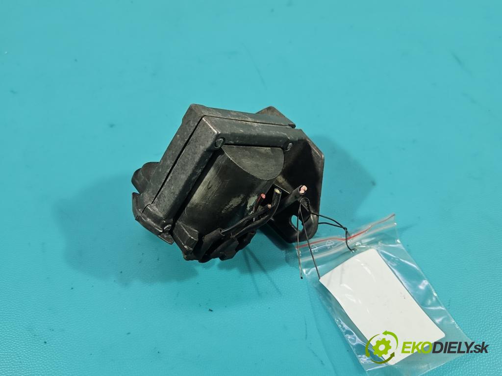 Mercedes 124 2.3 132  HP automatic 97 kW 2298 cm3 4- cievka zapaľovacia 0001585303 (Zapaľovacia cievka)