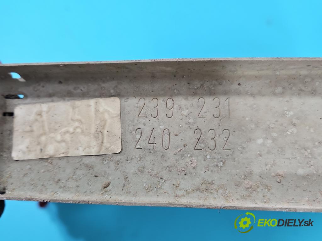 Mercedes 124 2.3 132  HP automatic 97 kW 2298 cm3 4- chladič voda:  (Chladič vody)