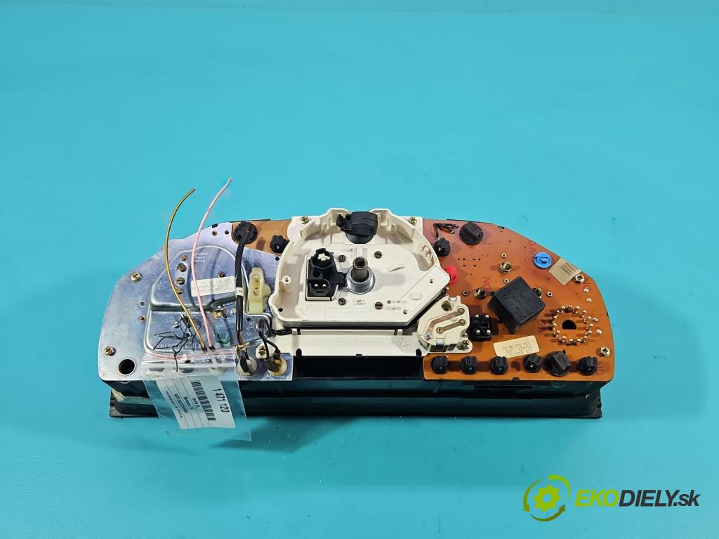 Mercedes 124 2.3 132  HP automatic 97 kW 2298 cm3 4- prístrojovka/ budíky 1245435024 (Prístrojová doska)