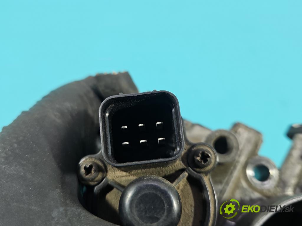 Mitsubishi Carisma 1.8 GDI 125 HP manual 92 kW 1834 cm3 4- klapka (Škrtiaca klapka)