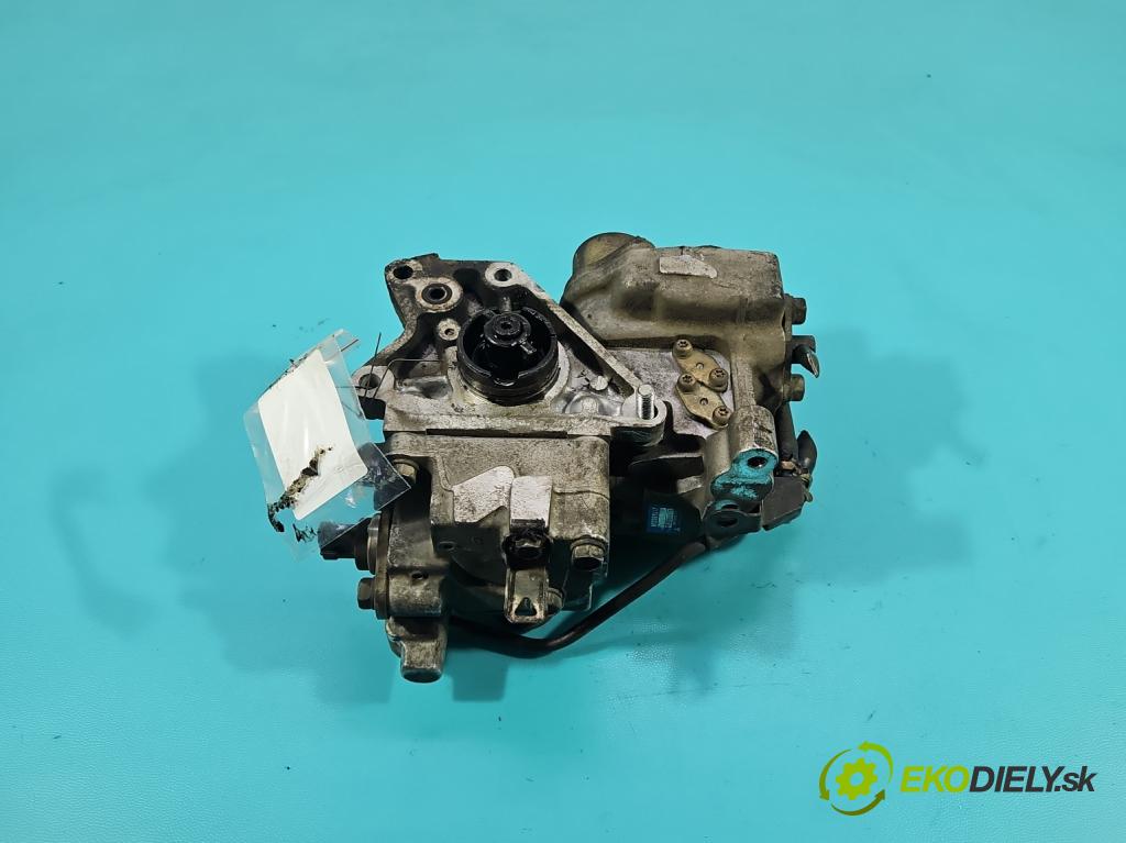Mitsubishi Carisma 1.8 GDI 125 hp manual 92 kW 1834 cm3 4- čerpadlo paliva E3T01671