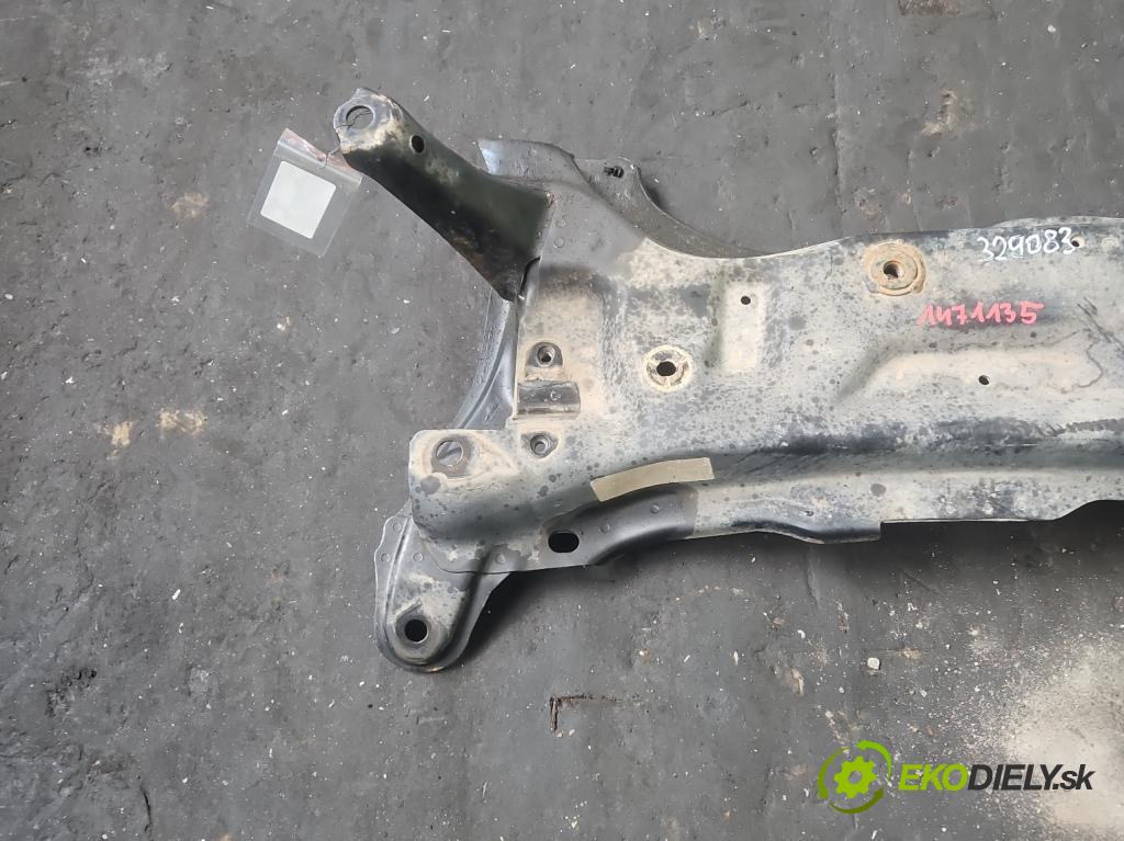 Toyota Yaris II 2005-2011 1.4 D4D 90 HP manual 66 kW 1364 cm3 5- výstuha motora