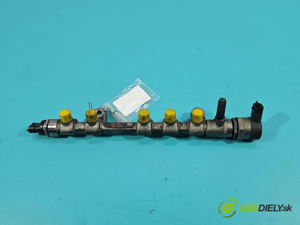 Toyota Yaris II 2005-2011 1.4 D4D 90 HP manual 66 kW 1364 cm3 5- lišta vstrekovacia 0445214177 (Vstrekovacia lišta)