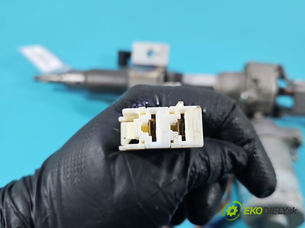 Toyota Yaris II 2005-2011 1.4 D4D 90 HP manual 66 kW 1364 cm3 5- čerpadlo posilovač 45200-0D105 (Servočerpadlo, pumpa riadenia)