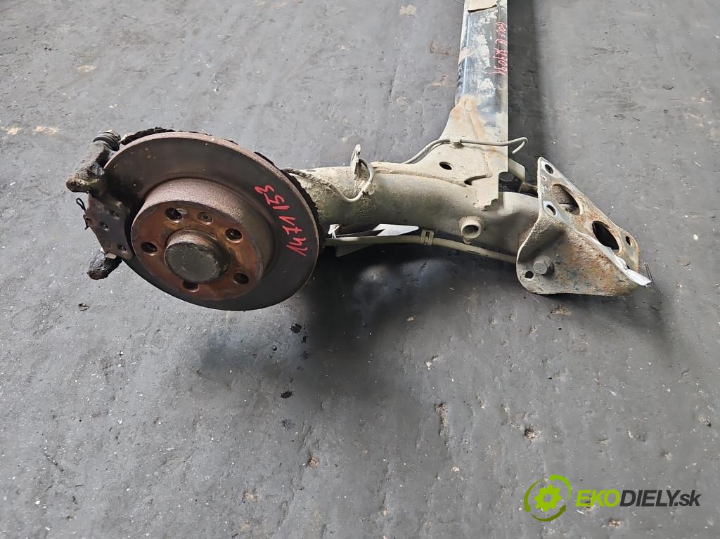 Vw Golf IV 1997-2003 1.9 tdi 90 hp manual 66 kW 1896 cm3 5- zadní výztuha  (Výztuhy zadní)