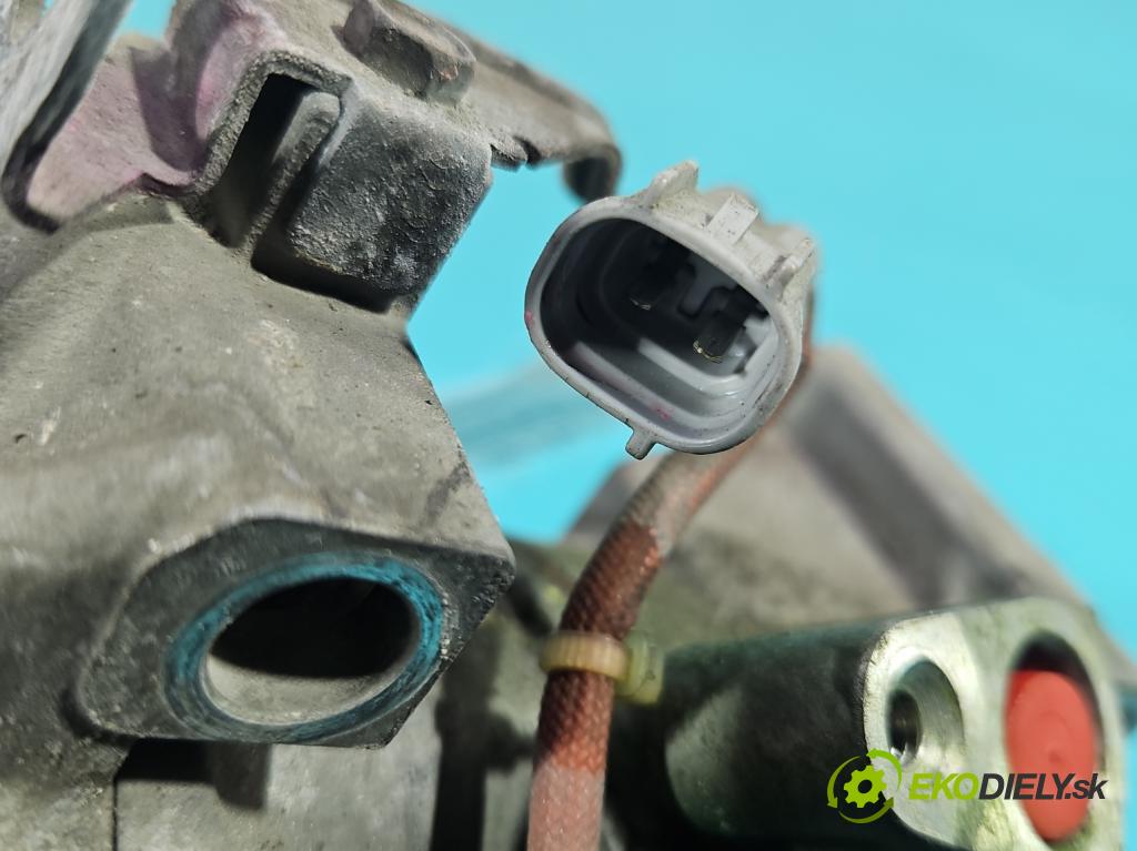 Toyota Yaris II 2005-2011 1.4 D4D 90 HP manual 66 kW 1364 cm3 5- Kompresor: klimatizácie GE447260-2334 (Kompresor klimatizácie)