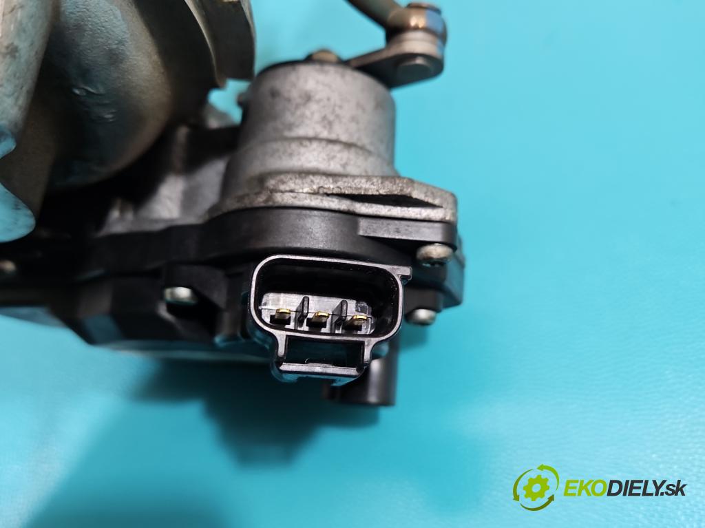 Toyota Yaris II 2005-2011 1.4 D4D 90 hp manual 66 kW 1364 cm3 5- Turbodmychadlo 780708-5 (Kompletní turbodmychadlo)