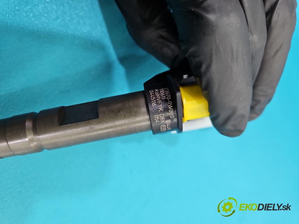 Toyota Yaris II 2005-2011 1.4 D4D 90 HP manual 66 kW 1364 cm3 5- vstrek 0445116054 (Vstrekovač paliva)