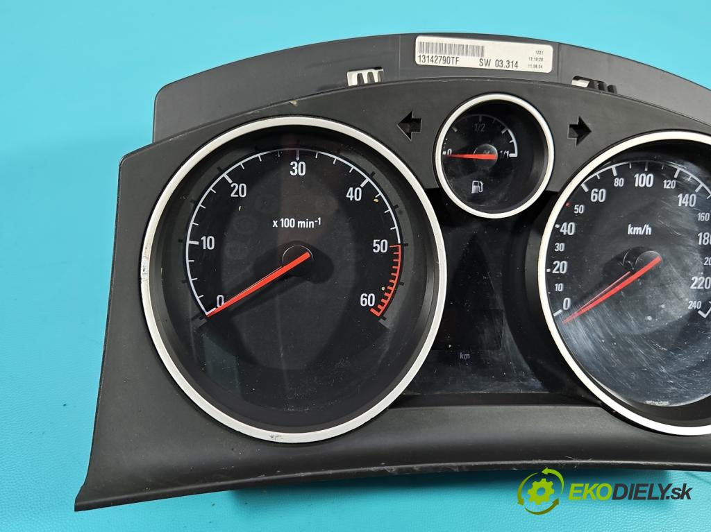 Opel Astra III 2004-2014 1.7 cdti 101 HP manual 74 kW 1686 cm3 5- prístrojovka/ budíky 13142790TF (Prístrojová doska)