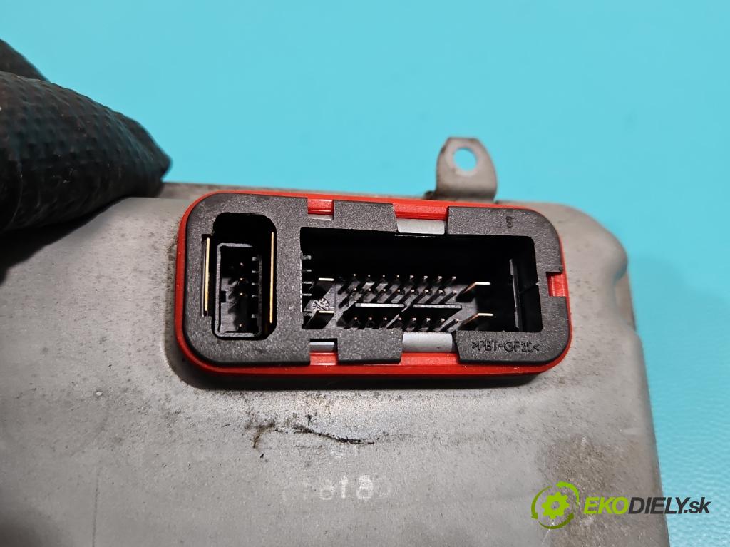 Mercedes CLS II C218 2010-2018 4.7 V8 408KM automatic 300 kW 4663 cm3 4- střídač: xenon 130732928102 (Riadiaca jednotka xenónu)