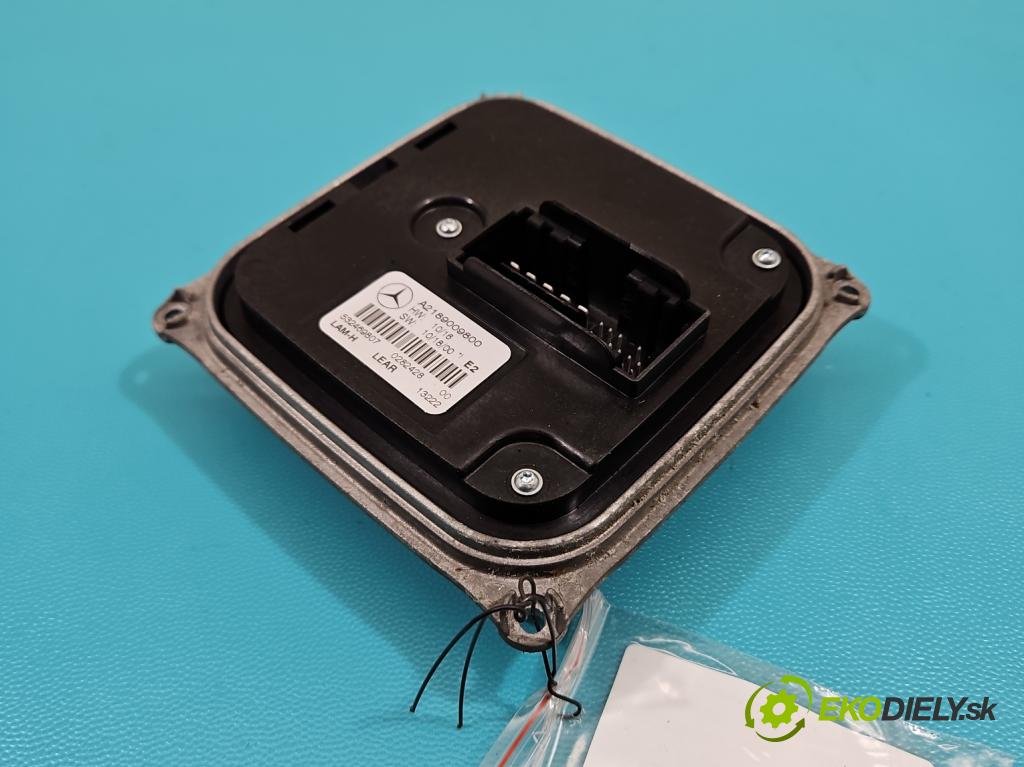 Mercedes CLS II C218 2010-2018 4.7 V8 408KM automatic 300 kW 4663 cm3 4- střídač: xenon A2189009800 (Riadiaca jednotka xenónu)