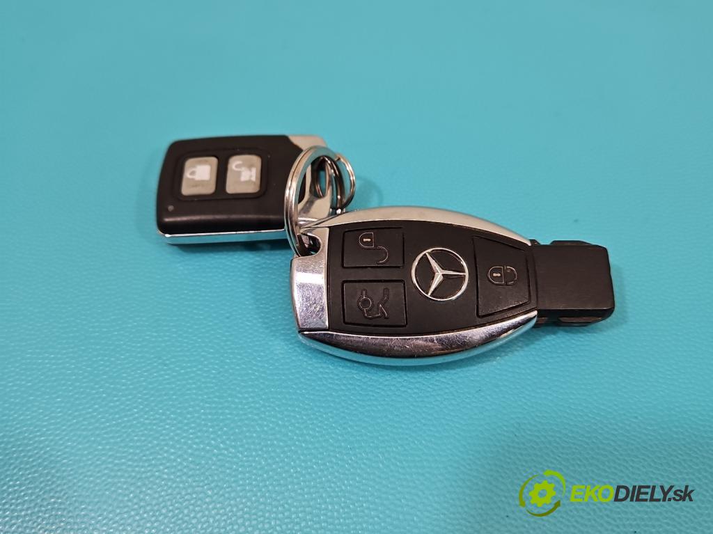 Mercedes CLS II C218 2010-2018 4.7 V8 (278922) 408KM automatic 300 kW 4663 cm3 4- Spínačka A2129055400 (Spínacia skrinka)