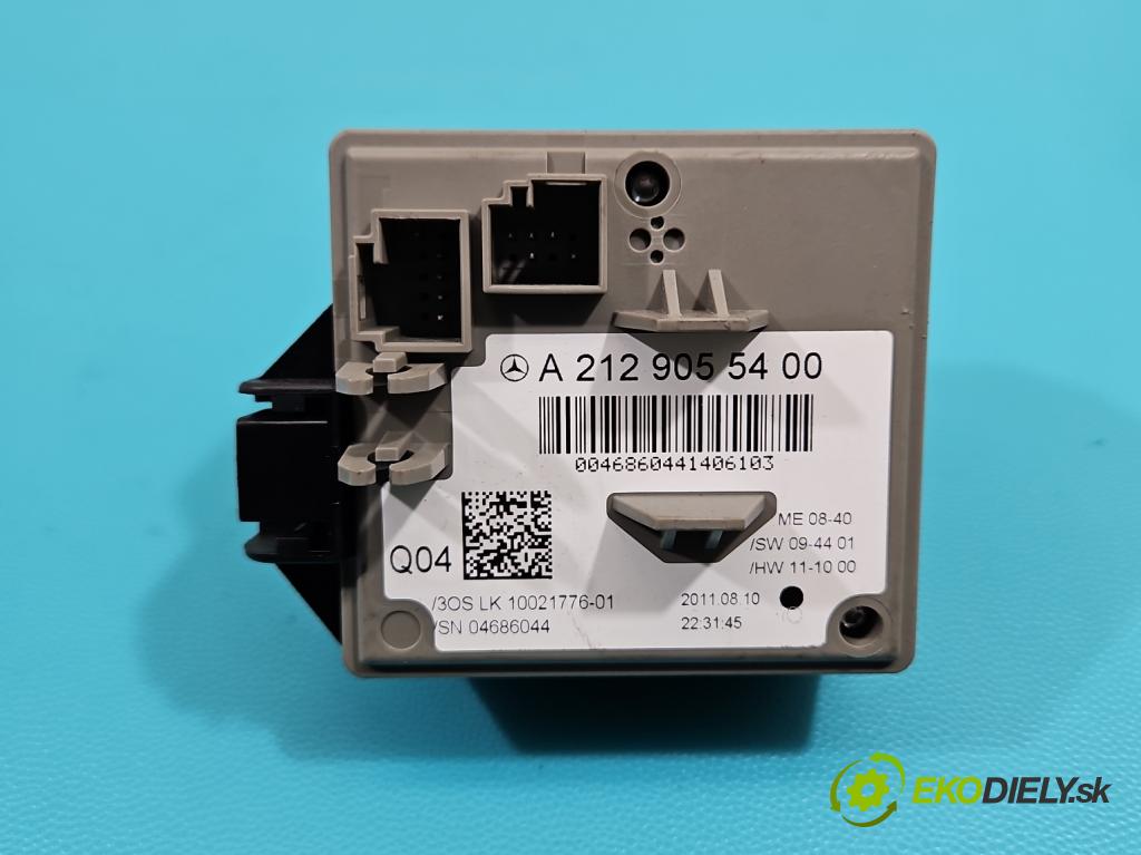 Mercedes CLS II C218 2010-2018 4.7 V8 (278922) 408KM automatic 300 kW 4663 cm3 4- Spínačka A2129055400 (Spínacia skrinka)