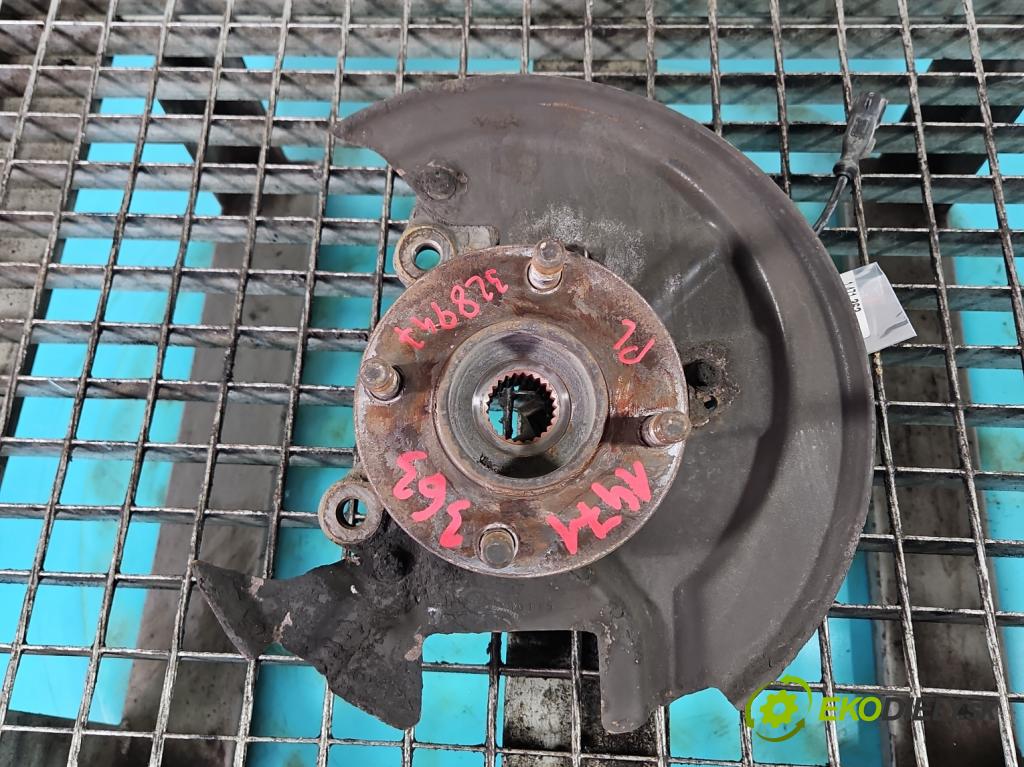 Ford Transit Courier  2014-2023 1.5 tdci 75 hp manual 55 kW 1499 cm3 5- náboj levé  (Náboje)