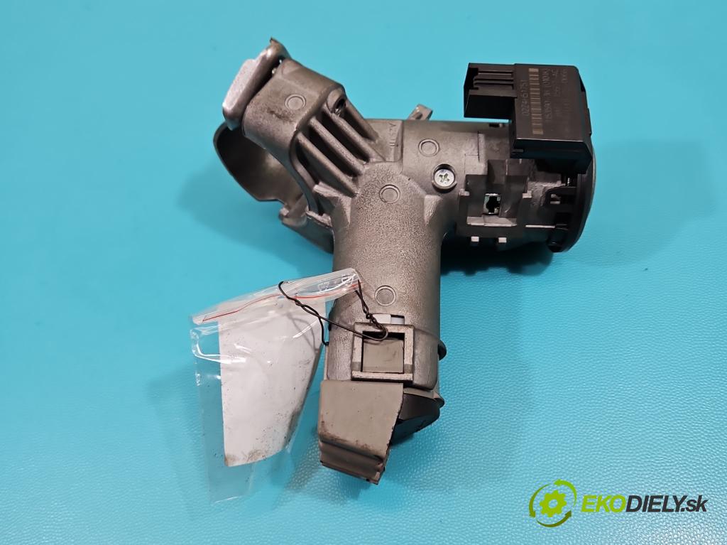 Ford Transit Courier  2014-2023 1.5 tdci 75 HP manual 55 kW 1499 cm3 5- Spínačka  (Spínacia skrinka)