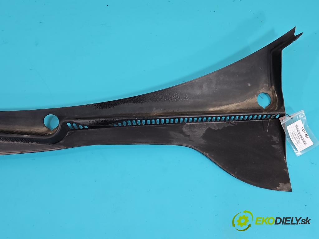 Vw Golf VI 2008-2013 1.4 TSI 122 HP manual 90 kW 1390 cm3 5- torpédo 1K1819415B (Torpédo (plast pod čelným sklom))