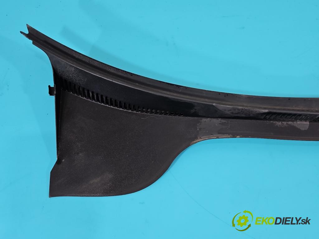 Vw Golf VI 2008-2013 1.4 TSI 122 HP manual 90 kW 1390 cm3 5- torpédo 1K1819415B (Torpédo (plast pod čelným sklom))