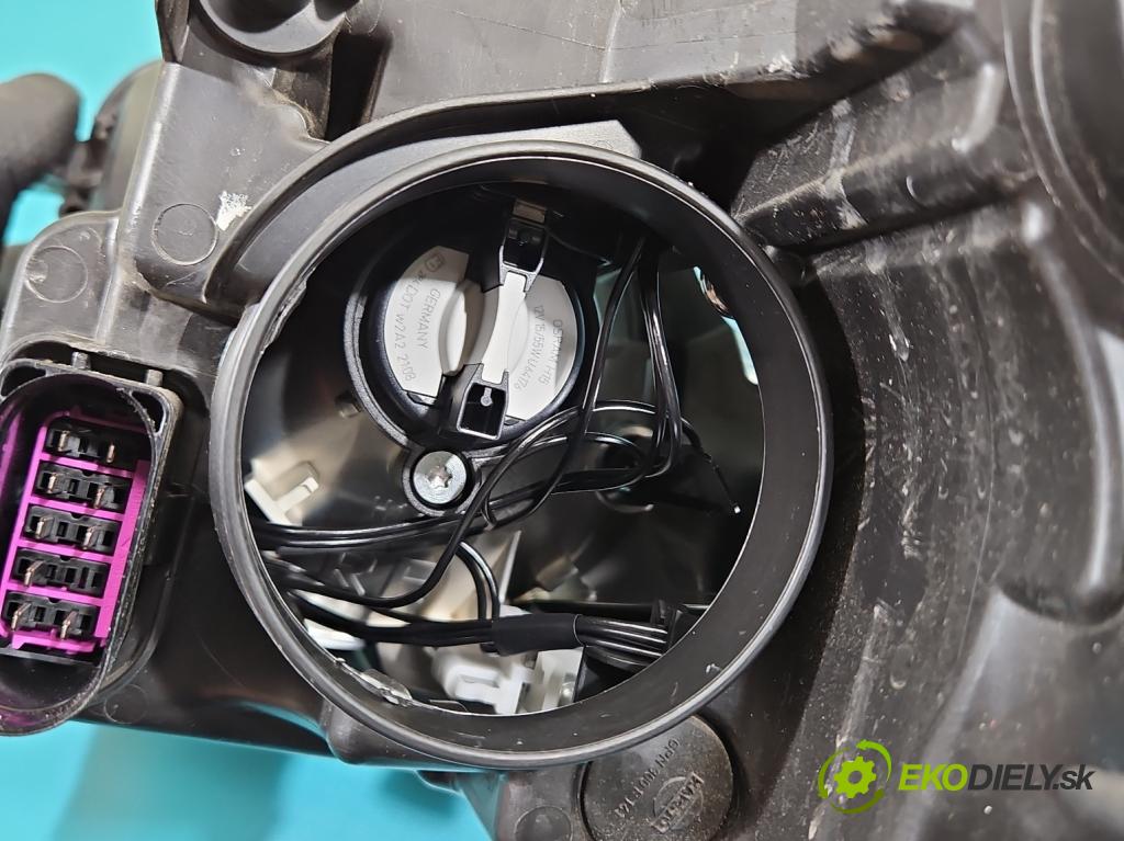 Vw Golf VI 2008-2013 1.4 TSI 122 HP manual 90 kW 1390 cm3 5- Reflektor: pravý 5K1941006S (Svetlo predné pravé)