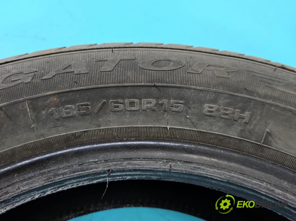 Toyota Yaris II 2005-2011 1.4 D4D 90 hp manual 66 kW 1364 cm3 5- pneumatiky: celoročné para