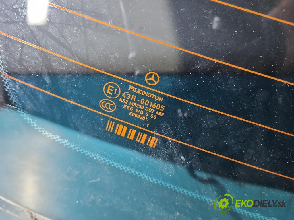 Mercedes CLS II C218 2010-2018 4.7 V8 (278922) 408KM automatic 300 kW 4663 cm3 4- sklo zadná  (Sklo zadné)